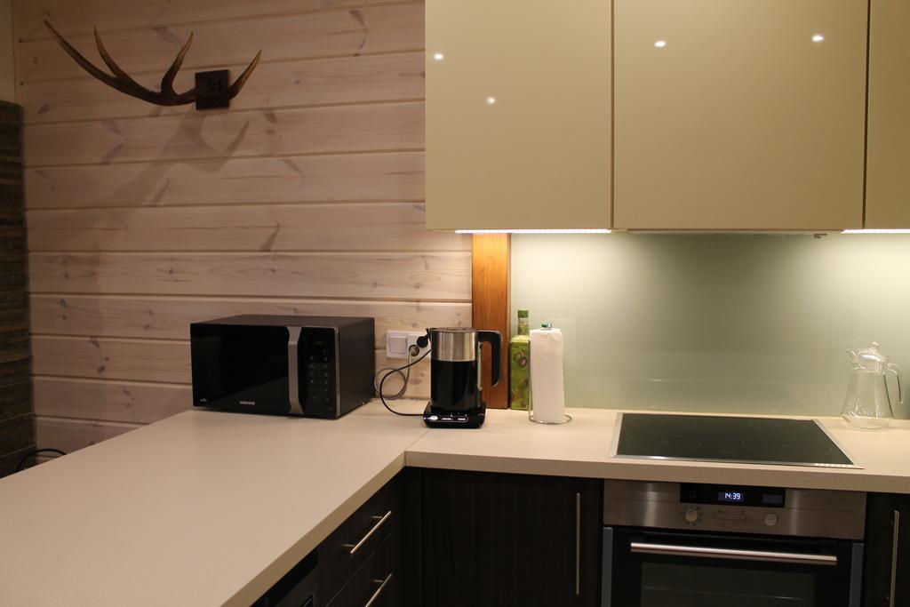 Sresort Family Apartment إيماترا الغرفة الصورة